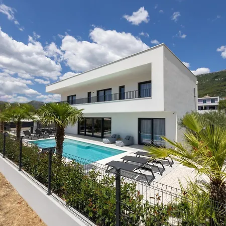 Villa Terra Mila Kaštel Stari